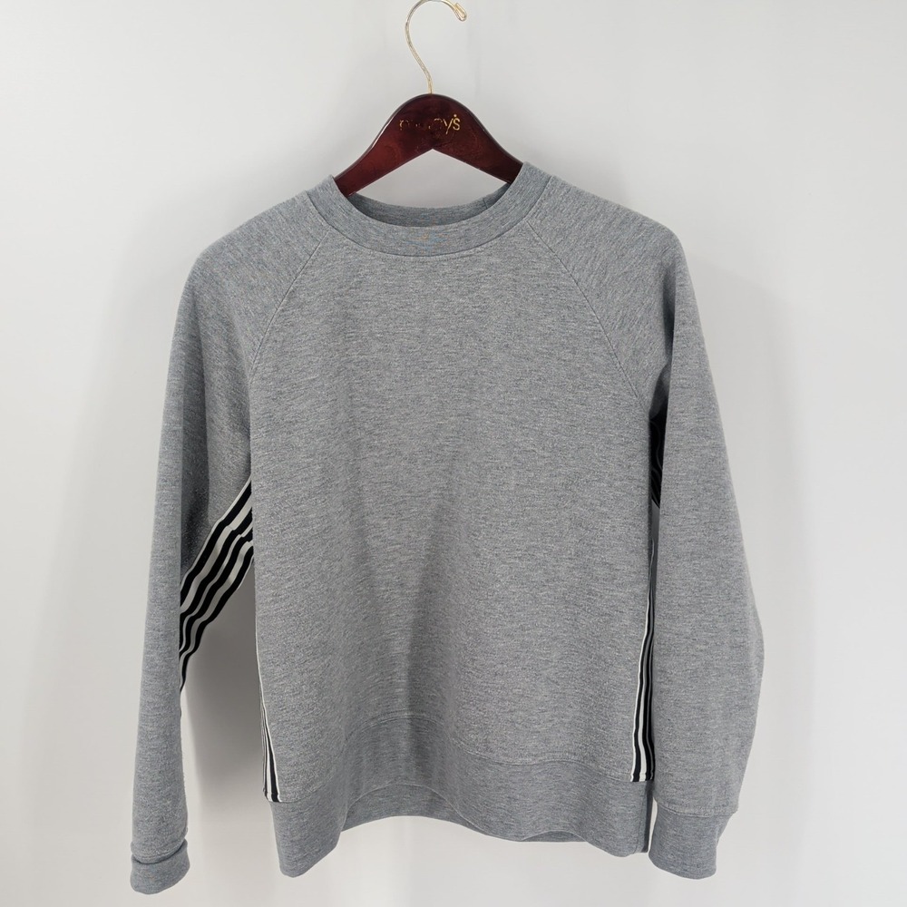 Avia Long Sleeve Crew Neck Striped Classic Pullover Sweatshirt‎ Gray Size S